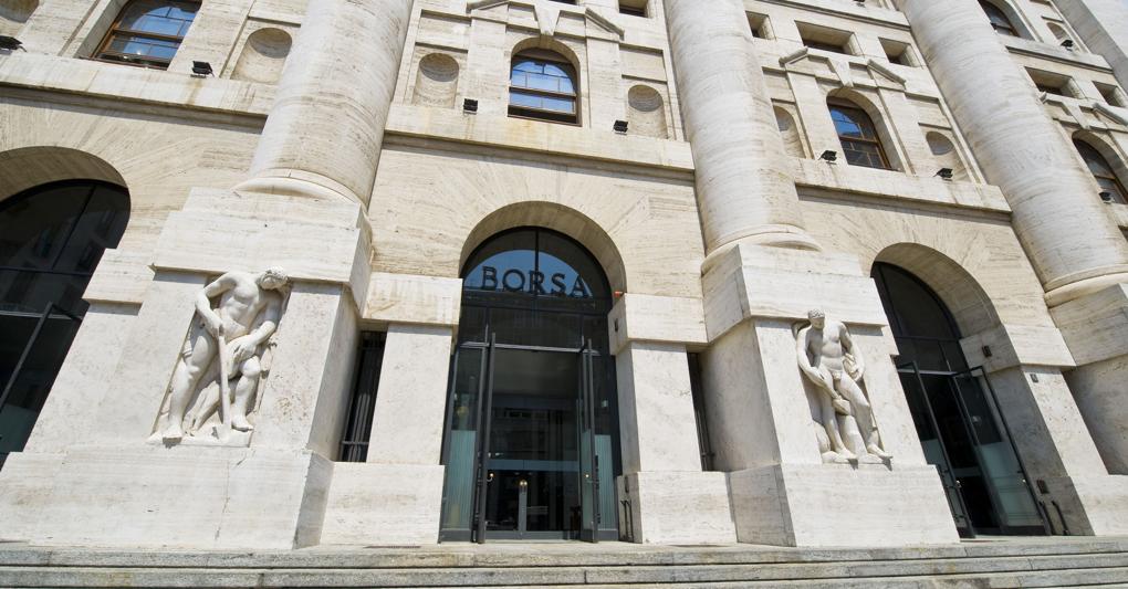 Piazza affari adesso store